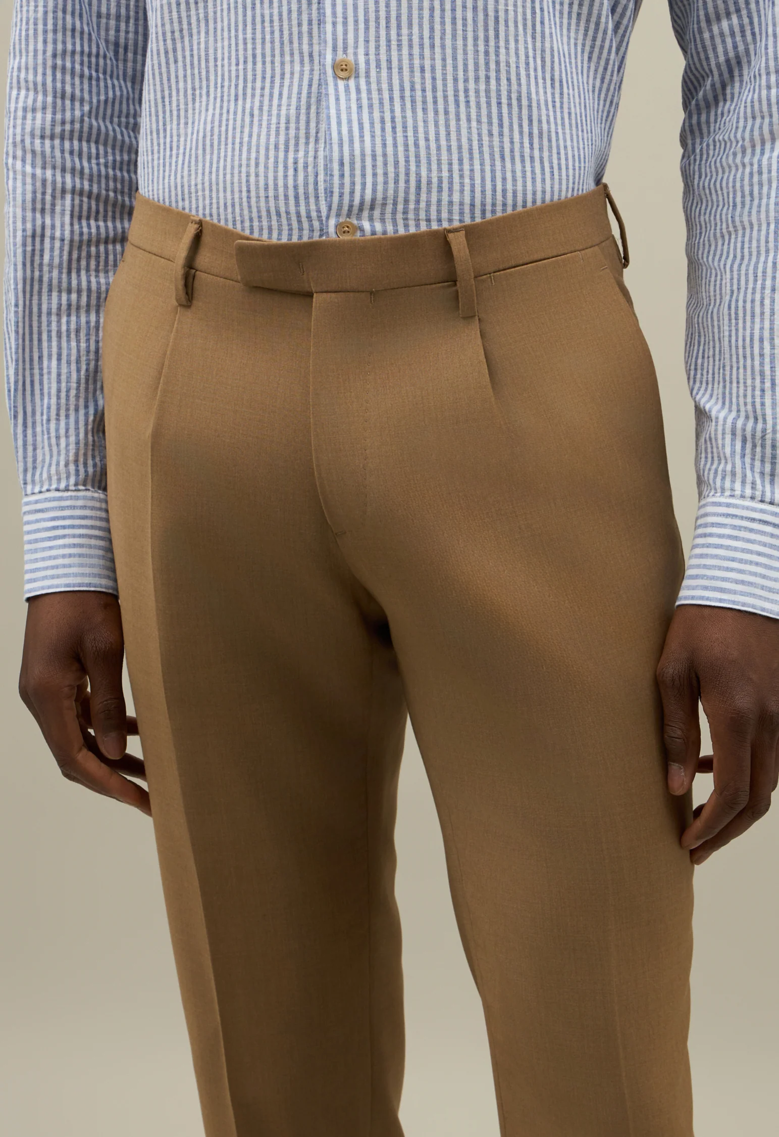 Abito B-Line in lana marrone - Image 3