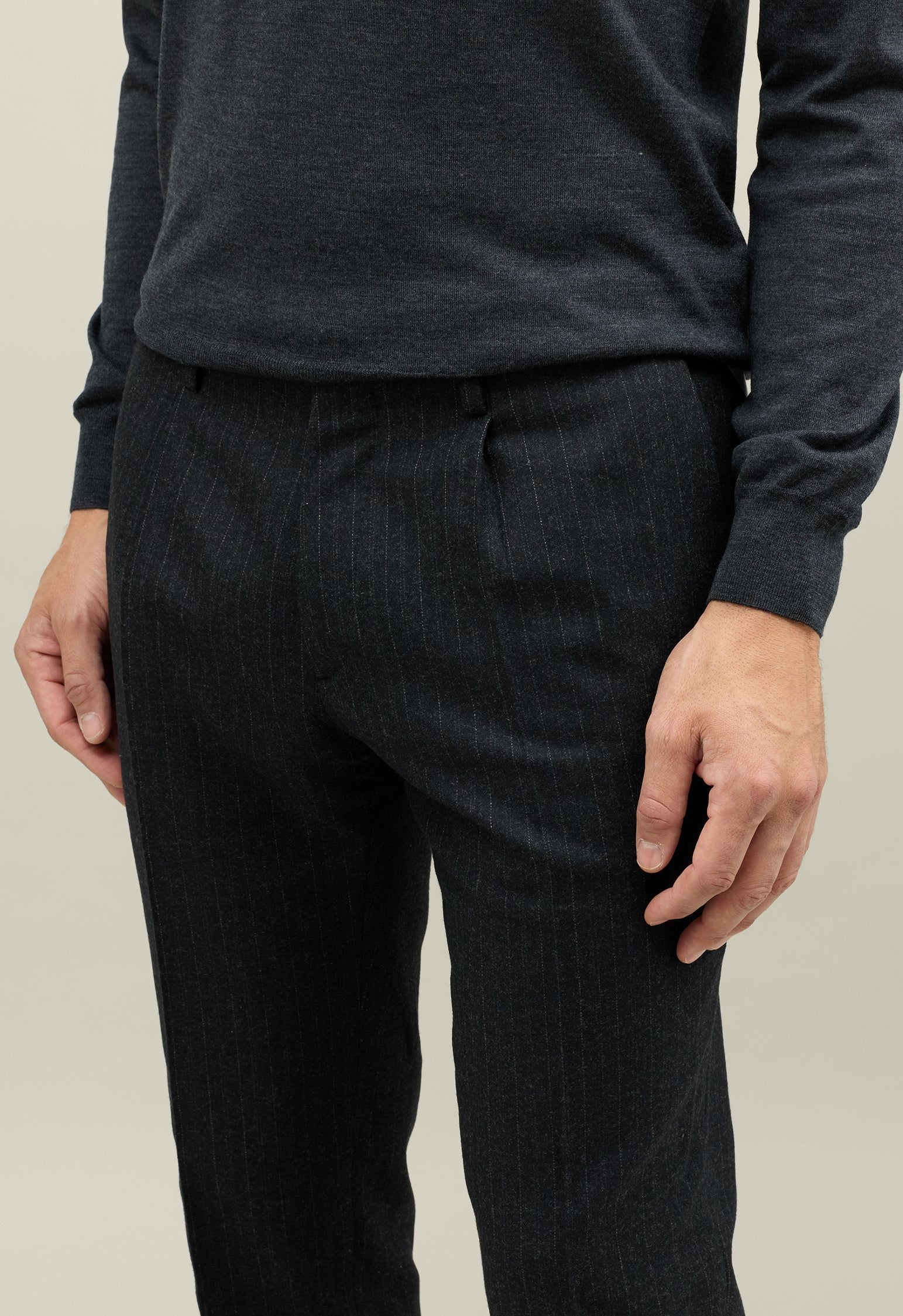 Abito K-Jacket gessato in flanella grigio scuro - Image 4