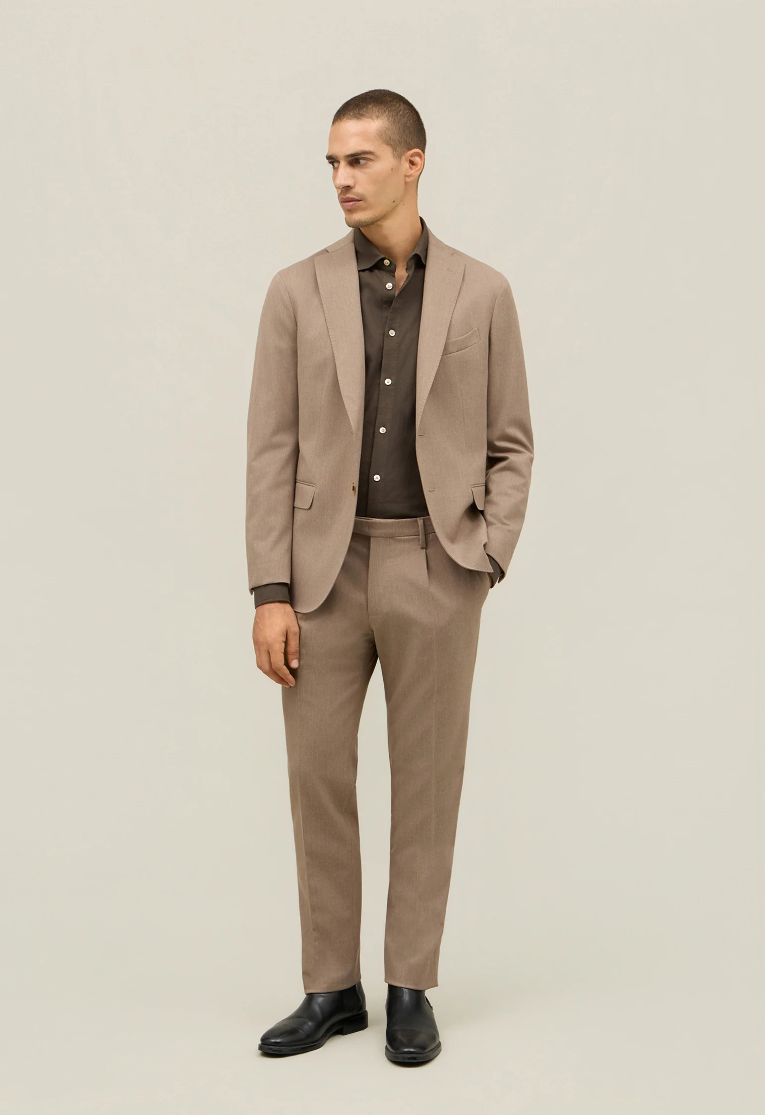 Abito K-Jacket in lana stretch beige