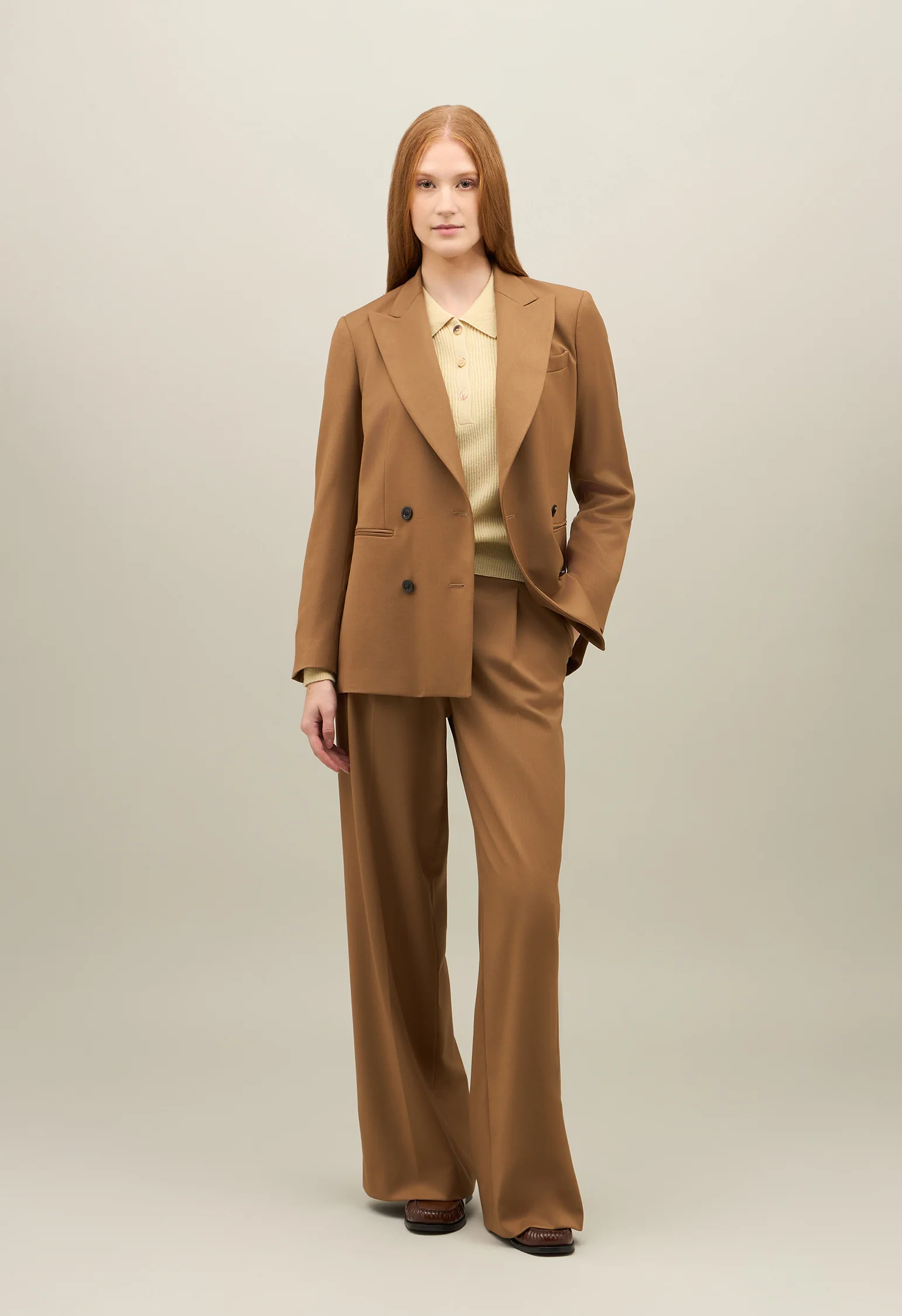 Blazer Bea in gabardina stretch cammello