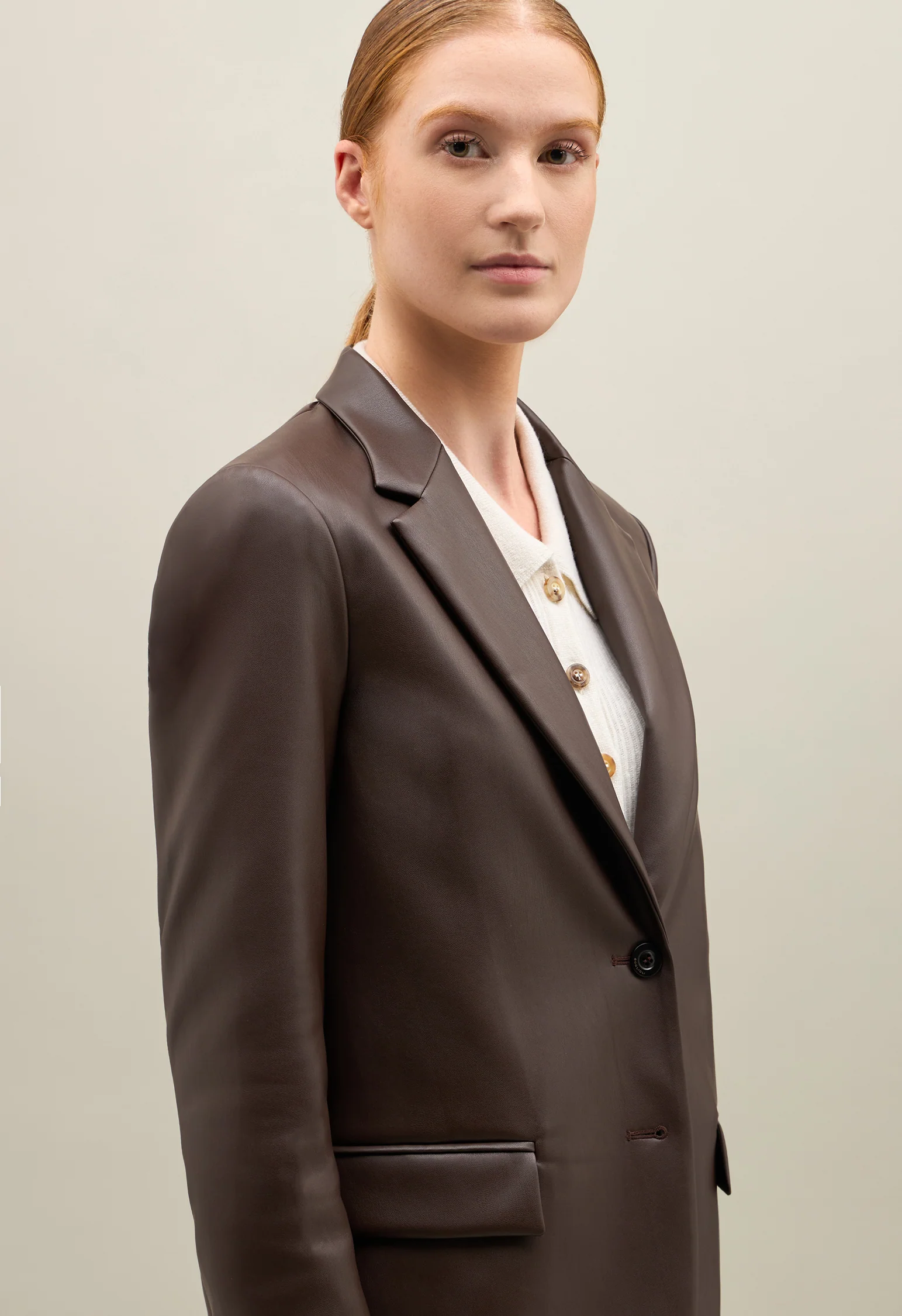 Blazer Giulia in pelle vegana marrone - Image 3