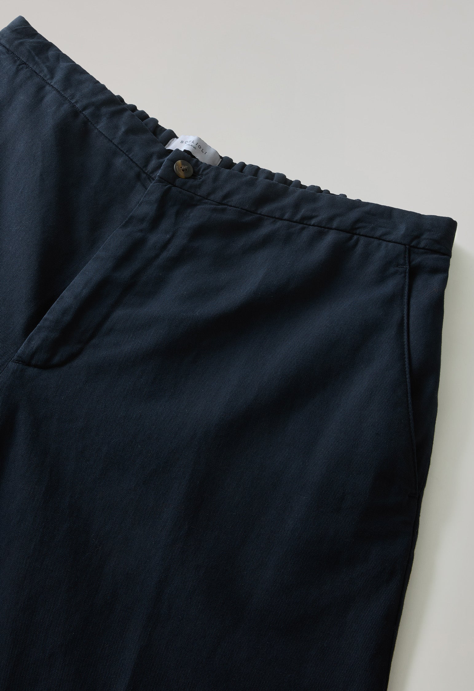 Joggers in gabardina di cotone e lino tinto in capo blu - Image 5