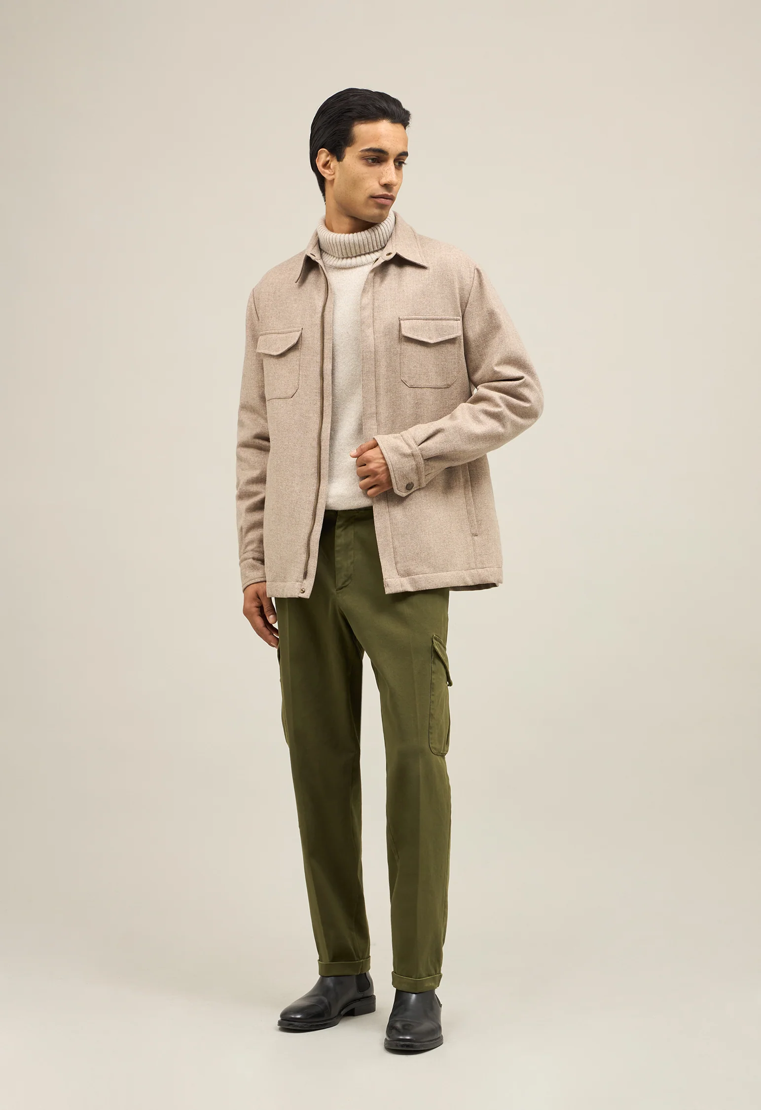 Overshirt imbottita in misto lana beige - Image 2