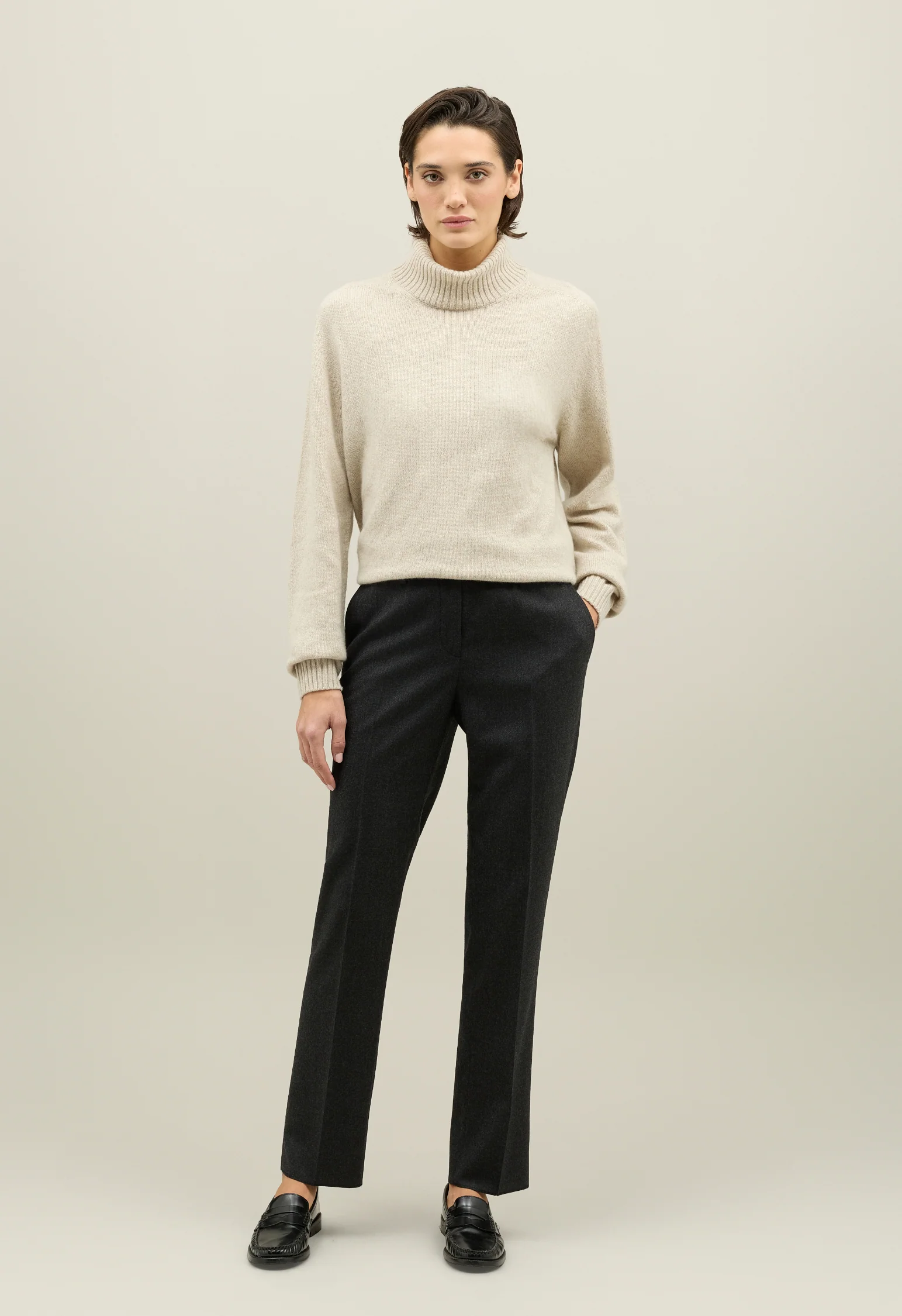 Pantalone Chino in flanella leggera grigio