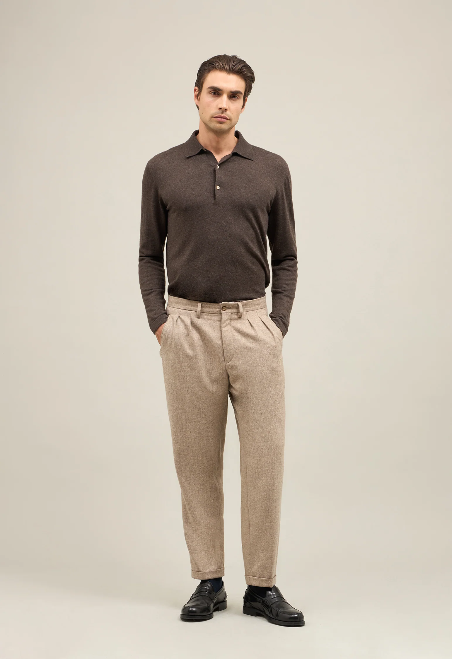 Pantalone due pinces in flanella beige